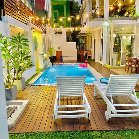 8 Plus Motels Негомбо Екстер'єр фото