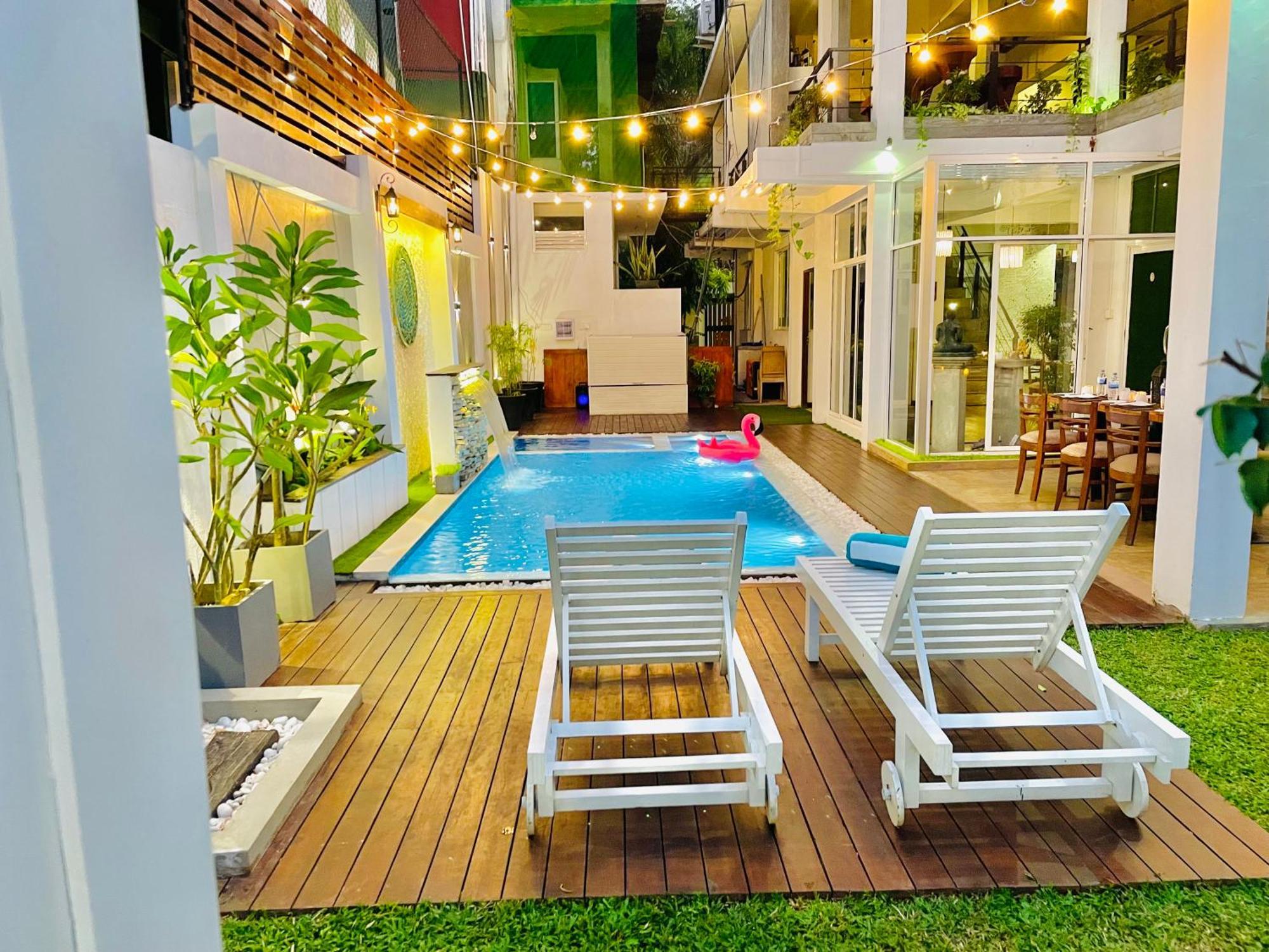 8 Plus Motels Негомбо Екстер'єр фото