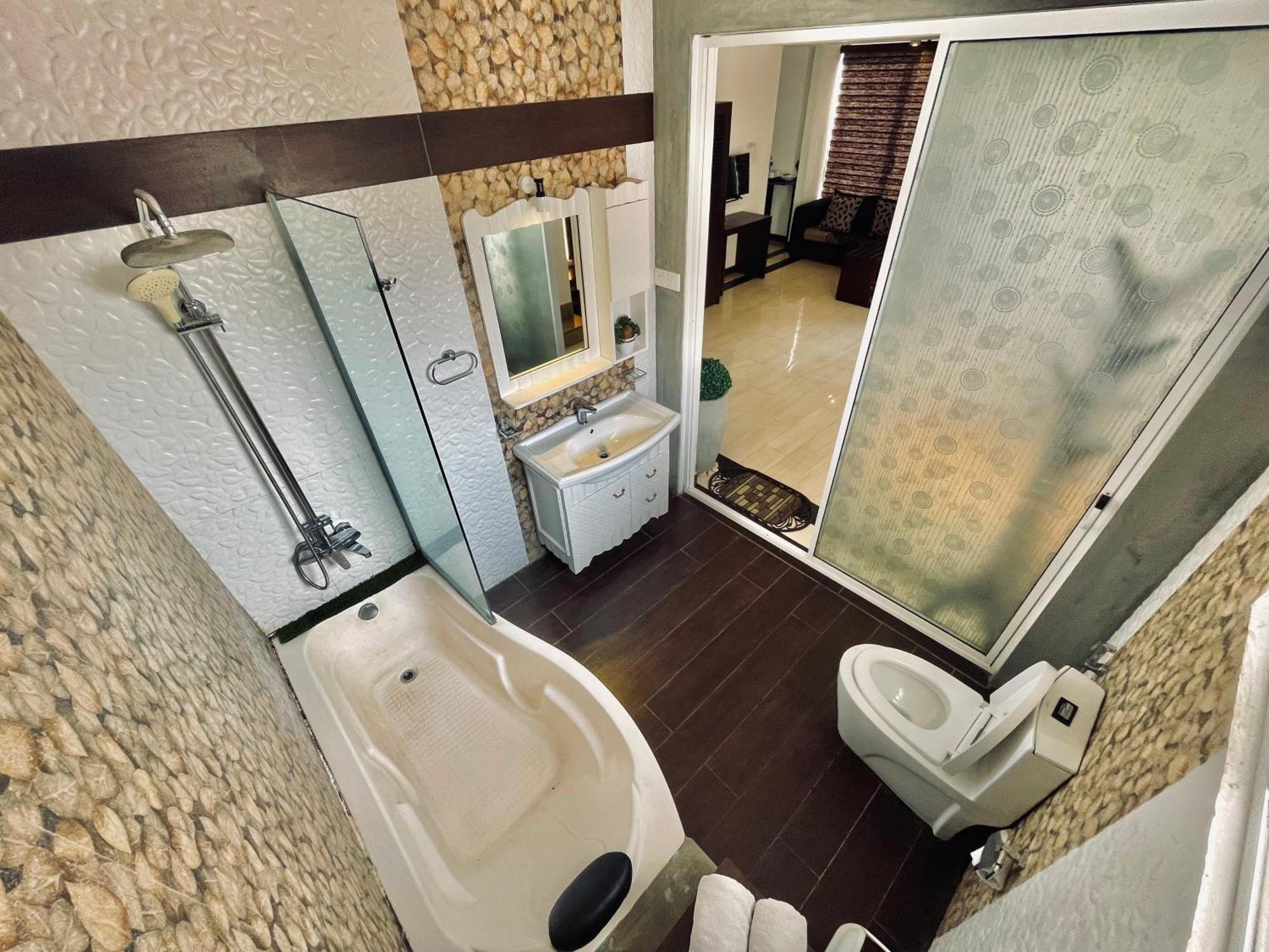 8 Plus Motels Негомбо Екстер'єр фото