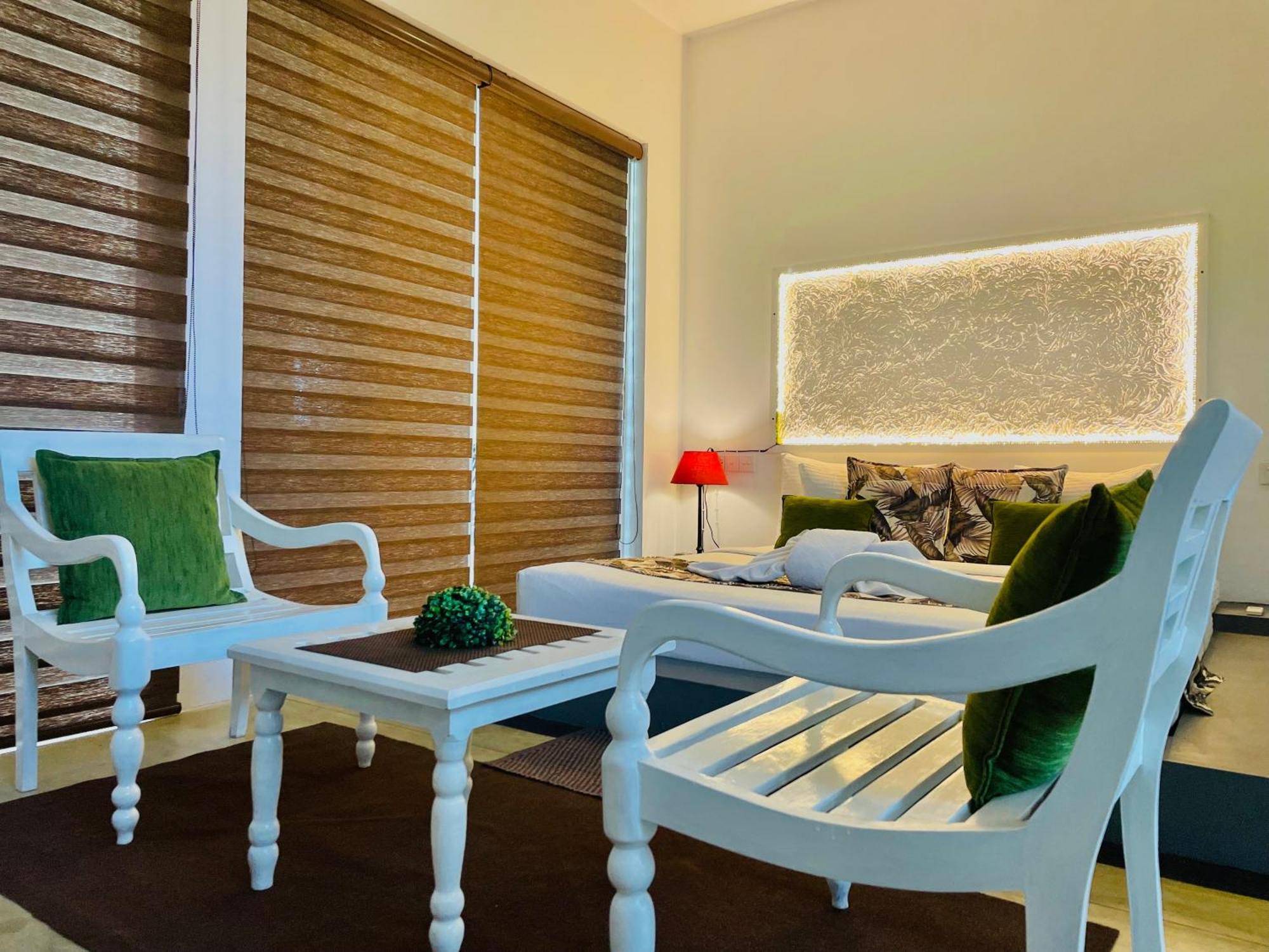 8 Plus Motels Негомбо Екстер'єр фото
